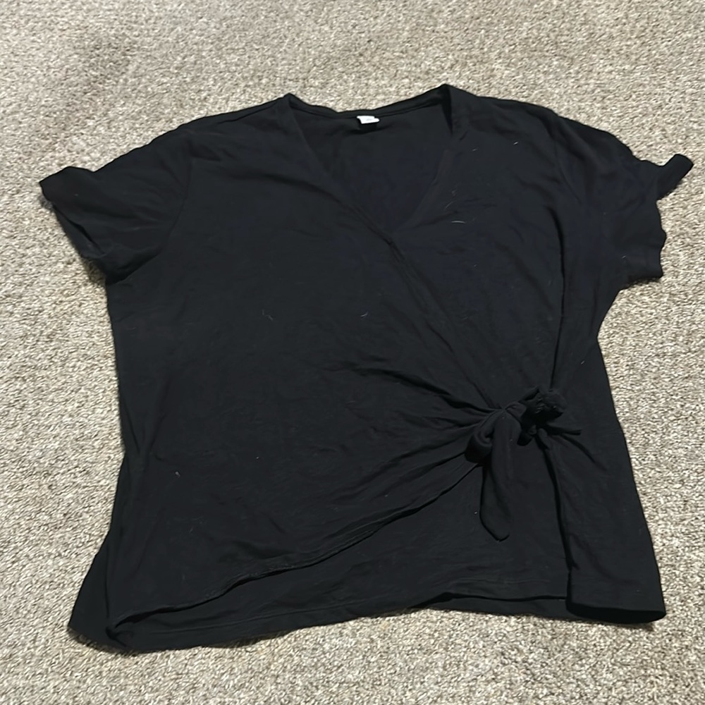 Black wrap tie shirt
